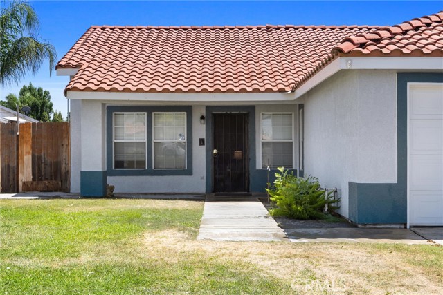 719 Baldwin Farms Drive, Bakersfield CA: https://media.crmls.org/medias/9e0df450-66b2-4082-9575-4bc818cd5434.jpg