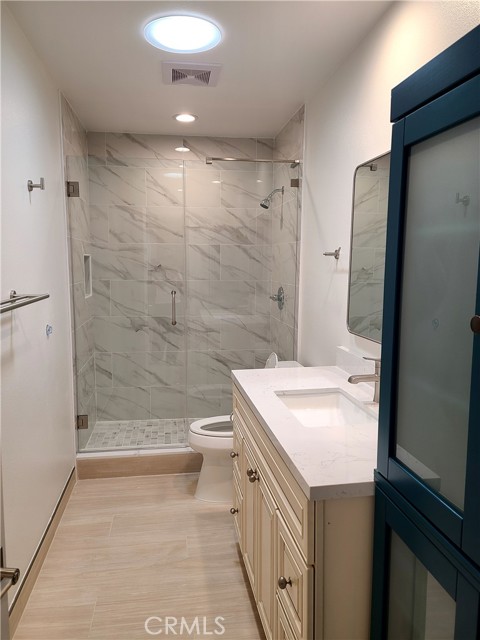 Detail Gallery Image 7 of 10 For 824 S Ponderosa St, Orange,  CA 92866 - 3 Beds | 2 Baths