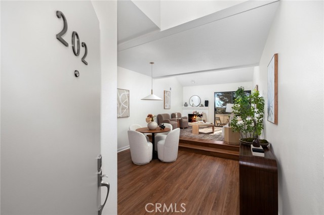 Detail Gallery Image 3 of 46 For 17202 Corbina Ln #202,  Huntington Beach,  CA 92649 - 2 Beds | 2 Baths