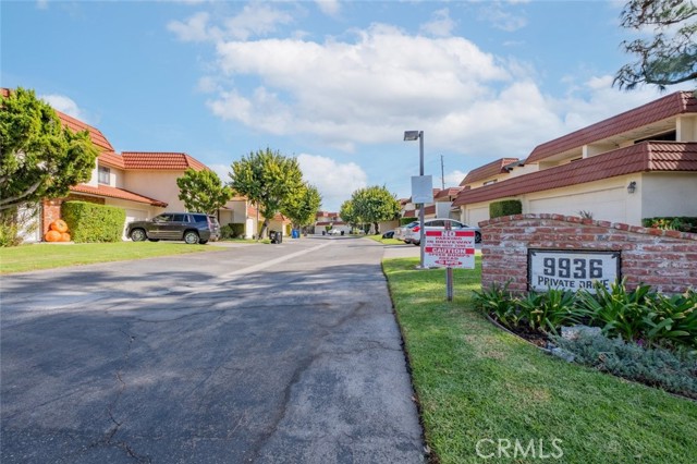 Detail Gallery Image 29 of 31 For 9936 Reseda Bld #39,  Northridge,  CA 91324 - 3 Beds | 2/1 Baths