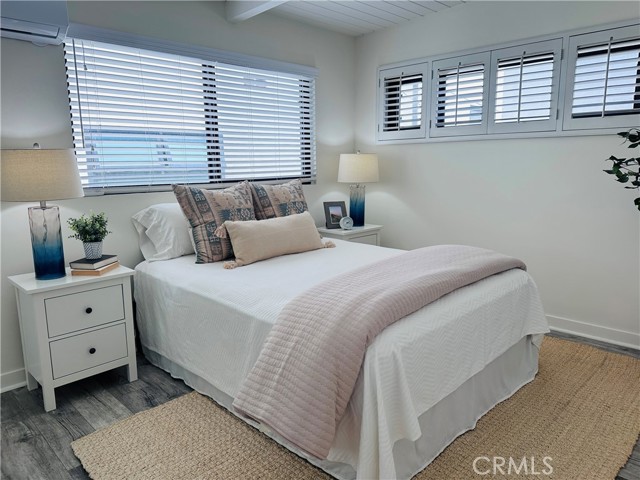 440 29th Street, Manhattan Beach CA: https://media.crmls.org/medias/9e126319-2974-4b08-a813-33be5c4f1fe4.jpg
