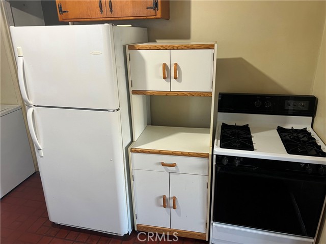 Detail Gallery Image 3 of 24 For 500 11th St, Hermosa Beach,  CA 90254 - 3 Beds | 1 Baths