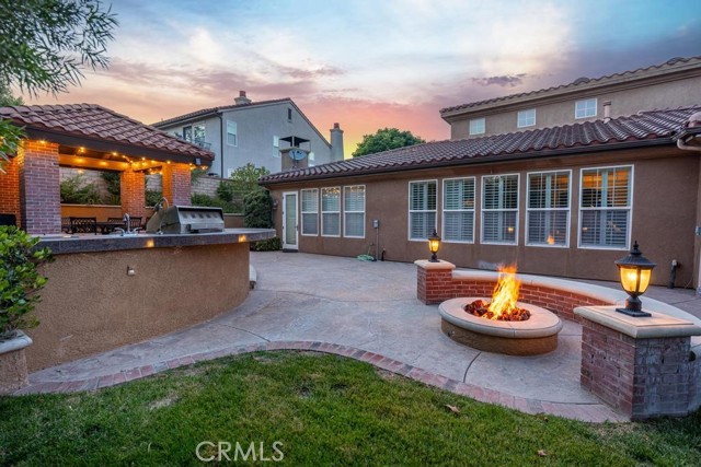 26052 Shadow Rock Lane, Valencia CA: https://media.crmls.org/medias/9e12b86a-68b5-4ef2-8025-69a3ca25937c.jpg