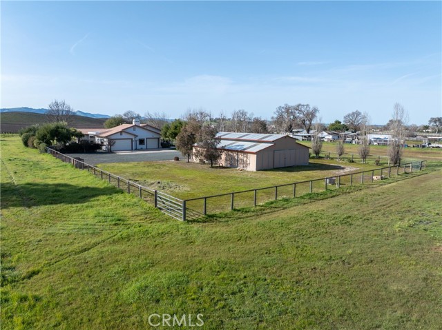 Detail Gallery Image 3 of 48 For 3870 Buena Vista Dr, Paso Robles,  CA 93446 - 3 Beds | 2 Baths