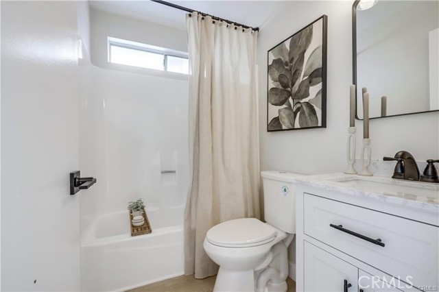 Detail Gallery Image 11 of 18 For 22701 via Castilla, Lake Forest,  CA 92630 - 2 Beds | 1 Baths