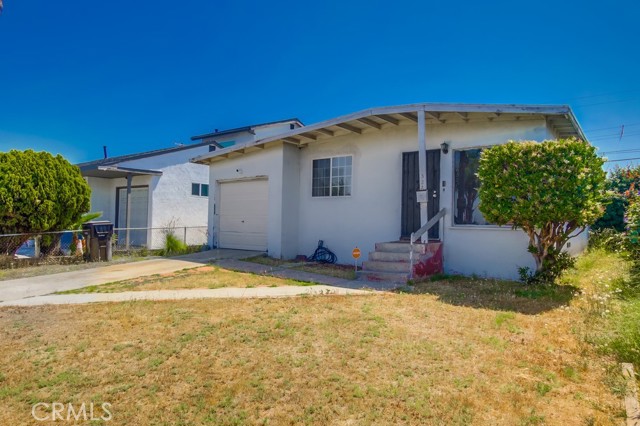 327 S 35th Street, San Diego CA: https://media.crmls.org/medias/9e134d06-7822-4faf-9e70-6ab5b5fa5de9.jpg