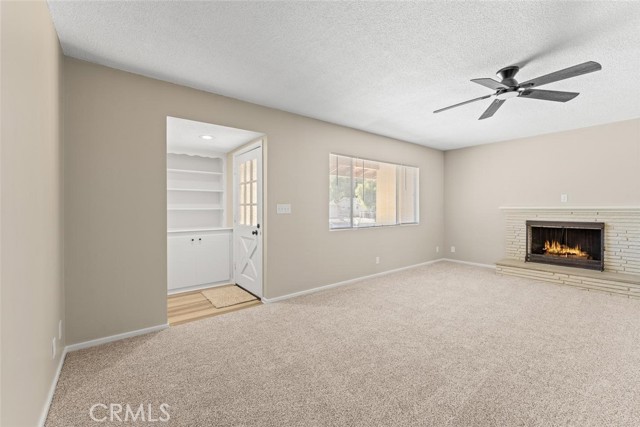 Detail Gallery Image 3 of 28 For 40596 Mulberry Dr, Hemet,  CA 92544 - 3 Beds | 2 Baths