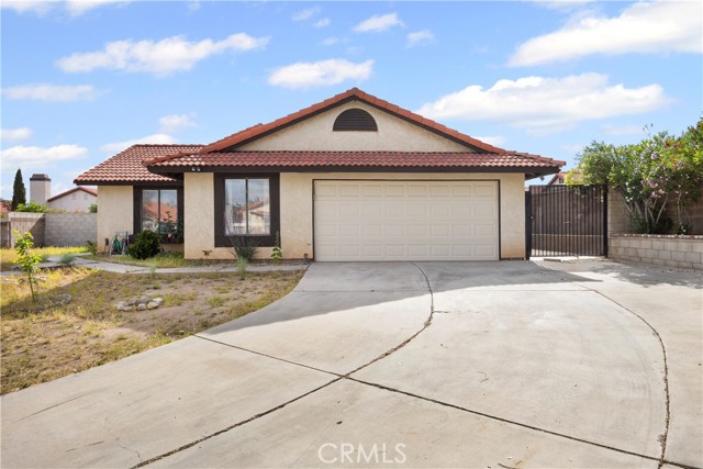 37112 Calle Amigo, Palmdale CA: https://media.crmls.org/medias/9e14710e-ae74-42f4-8d41-ee11d2f8beda.jpg