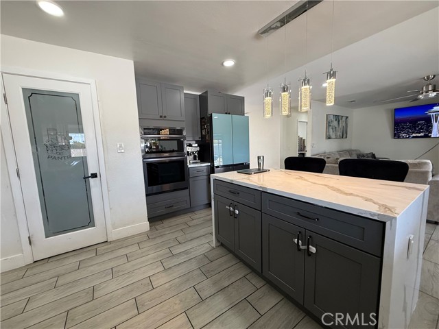 17314 Aspen Street, Hesperia CA: https://media.crmls.org/medias/9e15e67f-54d6-440d-ad66-fb37a343c711.jpg