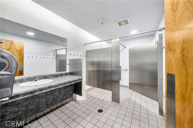 24691 Del Prado, Dana Point CA: https://media.crmls.org/medias/9e189a76-206d-4c9a-93d5-acfff363f0e9.jpg