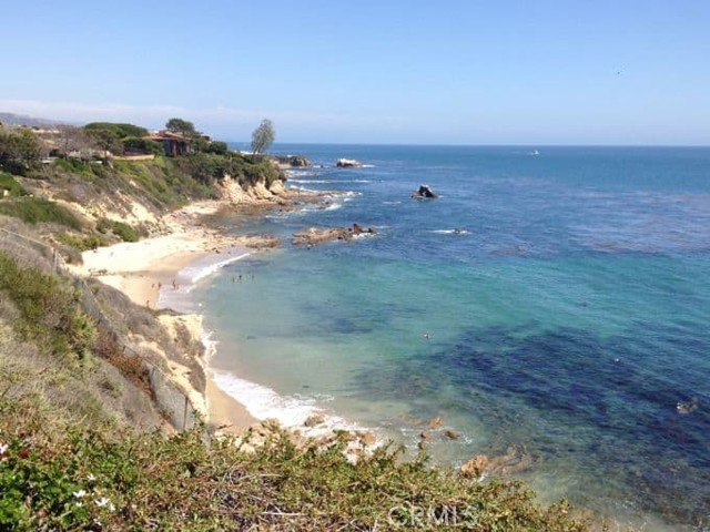 4519 Camden Drive, Corona del Mar CA: https://media.crmls.org/medias/9e18a5ce-3e14-4c14-9ba3-028d21a0c1a5.jpg