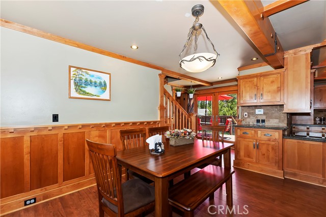 Detail Gallery Image 12 of 41 For 105 Arbor Ln, Big Bear City,  CA 92314 - 3 Beds | 3/1 Baths