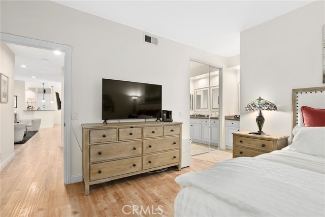 Detail Gallery Image 19 of 33 For 655 via Colinas, Thousand Oaks,  CA 91362 - 2 Beds | 2 Baths