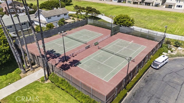 Detail Gallery Image 34 of 42 For 9736 Monte Carlo Cir, Huntington Beach,  CA 92646 - 4 Beds | 2/1 Baths