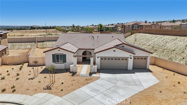 41810 Castello Lane, Palmdale CA: https://media.crmls.org/medias/9e1a733f-f75a-4804-ab98-fd80bd281718.jpg