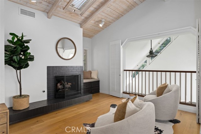 Detail Gallery Image 17 of 40 For 590 Diamond Street, Laguna Beach,  CA 92651 - 5 Beds | 4/1 Baths