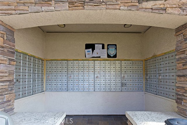 Detail Gallery Image 36 of 39 For 2045 Las Colinas Cir #103,  Corona,  CA 92879 - 1 Beds | 1 Baths