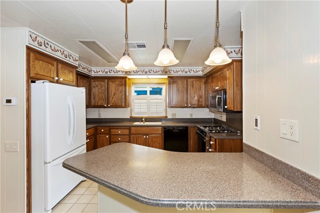 Detail Gallery Image 13 of 22 For 40787 Cheyenne Trl, Cherry Valley,  CA 92223 - 2 Beds | 2 Baths