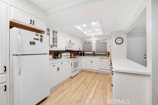 Detail Gallery Image 14 of 60 For 2118 via Puerta #D, Laguna Woods,  CA 92637 - 2 Beds | 2 Baths