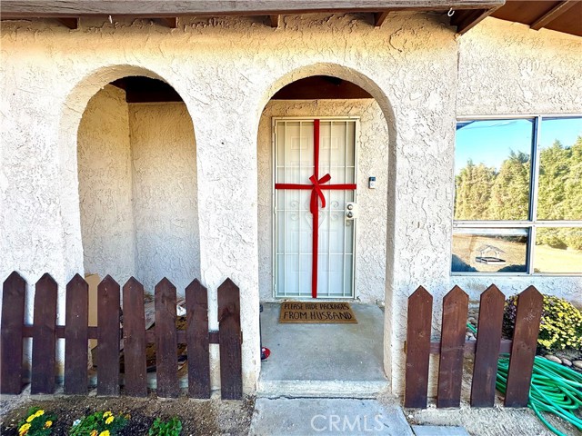 Detail Gallery Image 5 of 31 For 5528 Daisy, Twentynine Palms,  CA 92277 - 3 Beds | 2 Baths