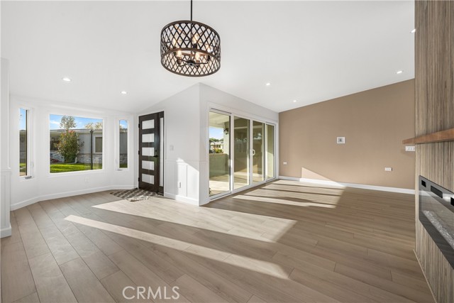 Detail Gallery Image 12 of 44 For 1641 Monterey Rd 18e,  Seal Beach,  CA 90740 - 2 Beds | 2 Baths