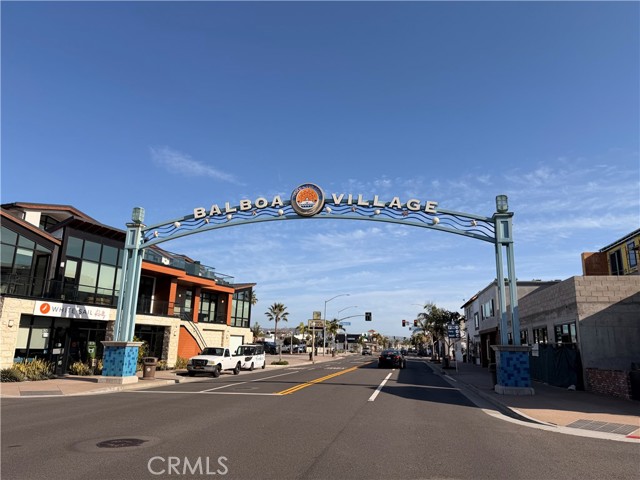 Detail Gallery Image 35 of 35 For 418 #a E Oceanfront, Newport Beach,  CA 92661 - 3 Beds | 2 Baths