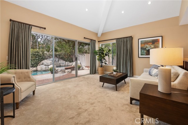 Detail Gallery Image 5 of 38 For 7716 E Twinleaf Trl, Orange,  CA 92869 - 4 Beds | 2/1 Baths