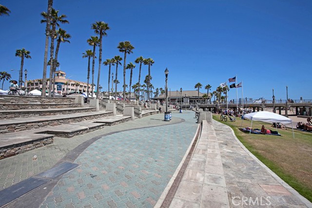 Detail Gallery Image 27 of 33 For 19203 Tideline Ct., Huntington Beach,  CA 92648 - 4 Beds | 2/1 Baths