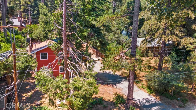 5940 Lake Drive, Angelus Oaks CA: https://media.crmls.org/medias/9e20d1d6-888a-4751-ae52-302711937938.jpg