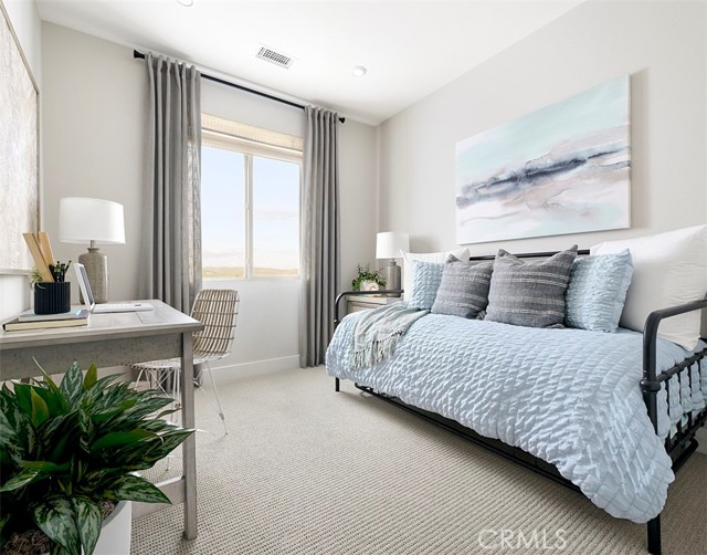Detail Gallery Image 6 of 18 For 2561 Sprout Ln, Corona,  CA 92883 - 4 Beds | 2/1 Baths