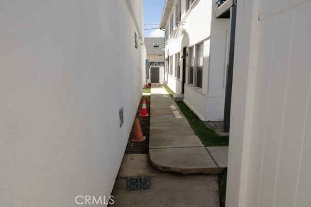 Detail Gallery Image 4 of 22 For 728 Euclid St #E,  Santa Monica,  CA 90402 - 1 Beds | 1 Baths