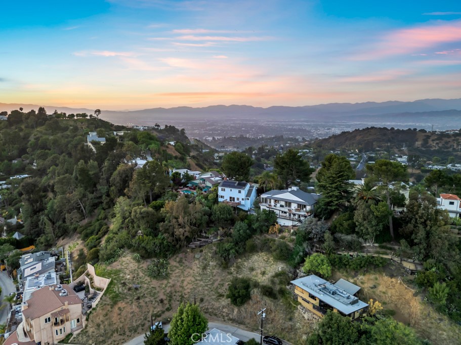 https://media.crmls.org/medias/9e21d22c-df6e-43ba-aaa9-24a47006ca63.jpg?preset=X-Large