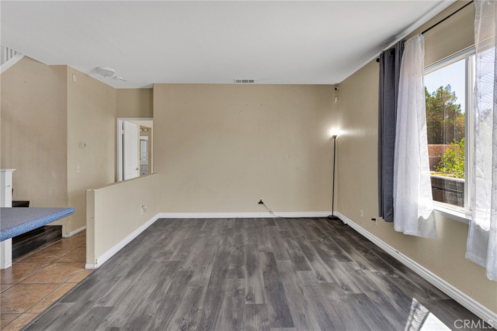 MLS #CV26188173 image #9