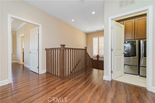 Detail Gallery Image 17 of 44 For 43 Lupari, Irvine,  CA 92618 - 4 Beds | 3 Baths