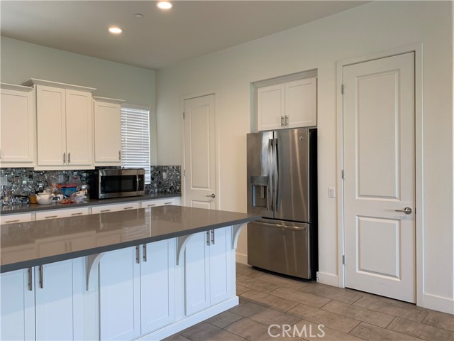 Detail Gallery Image 10 of 23 For 15864 Ellington Way, Chino Hills,  CA 91709 - 4 Beds | 3 Baths