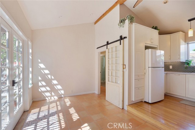 Detail Gallery Image 9 of 33 For 5513 Cartwright Ave, North Hollywood,  CA 91601 - 3 Beds | 2 Baths