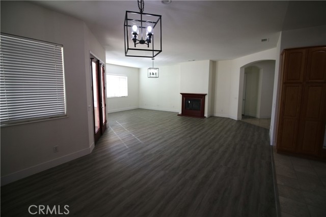 Detail Gallery Image 9 of 39 For 805 Annandale, Beaumont,  CA 92223 - 2 Beds | 2/1 Baths