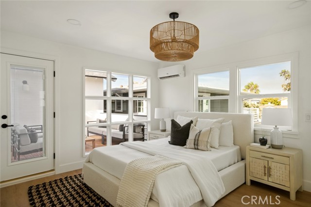 1585 Miramar Drive, Newport Beach CA: https://media.crmls.org/medias/9e23f39e-161a-4810-a341-14a206ef2222.jpg