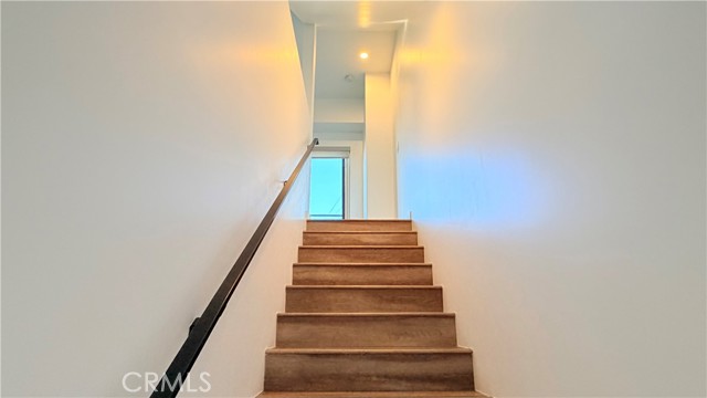 Detail Gallery Image 21 of 25 For 1418 S Cloverdale Ave, Los Angeles,  CA 90019 - 3 Beds | 3 Baths