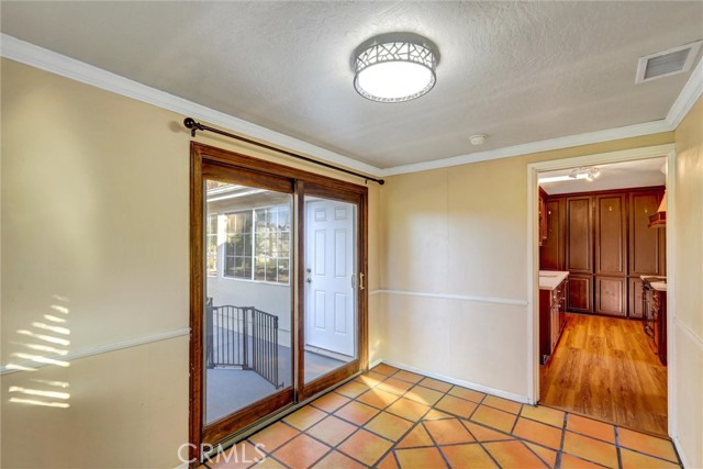 Detail Gallery Image 15 of 45 For 2428 Hutchison St, Vista,  CA 92084 - 3 Beds | 2/1 Baths