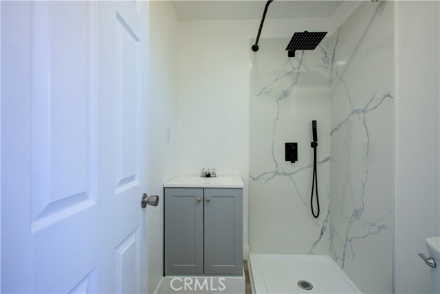 Detail Gallery Image 16 of 21 For 12337 W Main St, Turlock,  CA 95380 - 1 Beds | 2 Baths