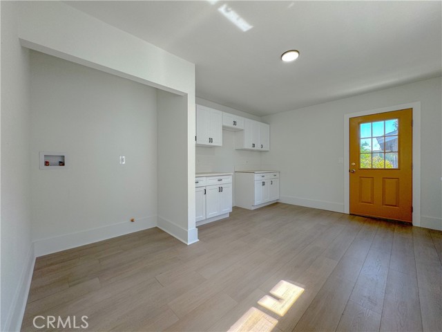 Detail Gallery Image 14 of 36 For 406 E Laurel St, Compton,  CA 90221 - 3 Beds | 2 Baths
