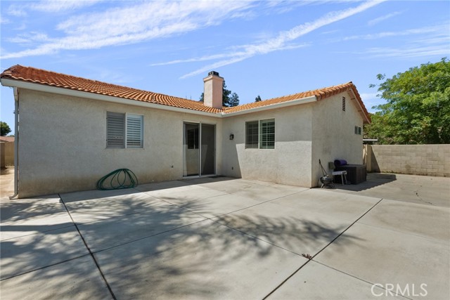 Detail Gallery Image 30 of 33 For 10820 Tivoli Ct, Bakersfield,  CA 93311 - 3 Beds | 2 Baths
