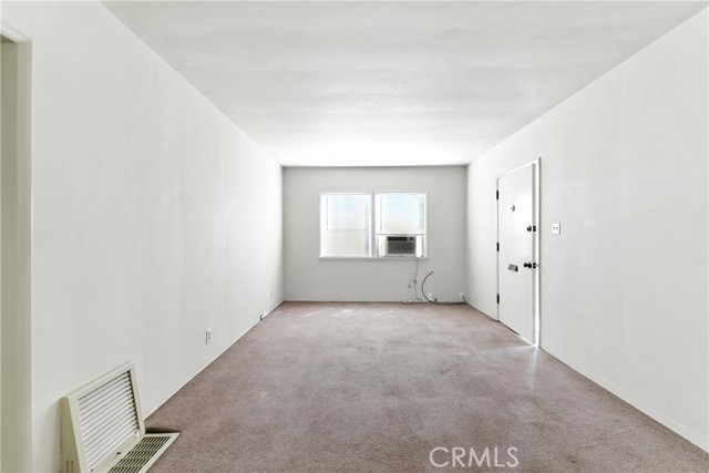 1205 W Alameda Avenue, Burbank CA: https://media.crmls.org/medias/9e2729e6-9687-490f-a682-f23904d186e1.jpg