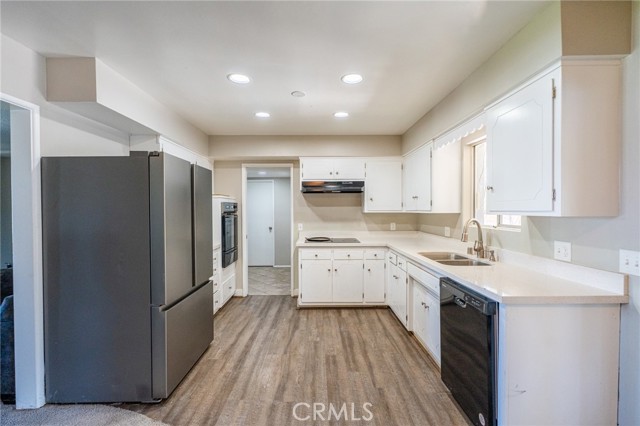 40425 Whittier Ave, East Hemet, CA 92544 photo 7