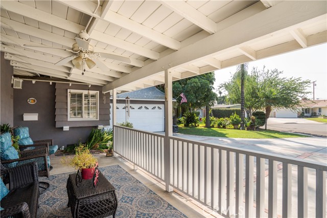 LARGE COVERED FRONT PORCH