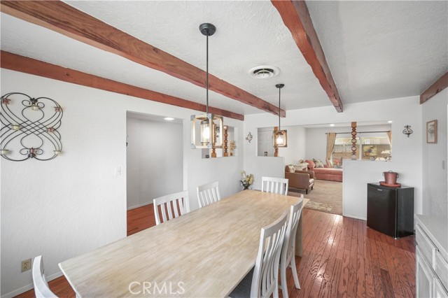Detail Gallery Image 10 of 43 For 3260 Vista Way, Hemet,  CA 92544 - 4 Beds | 2/1 Baths