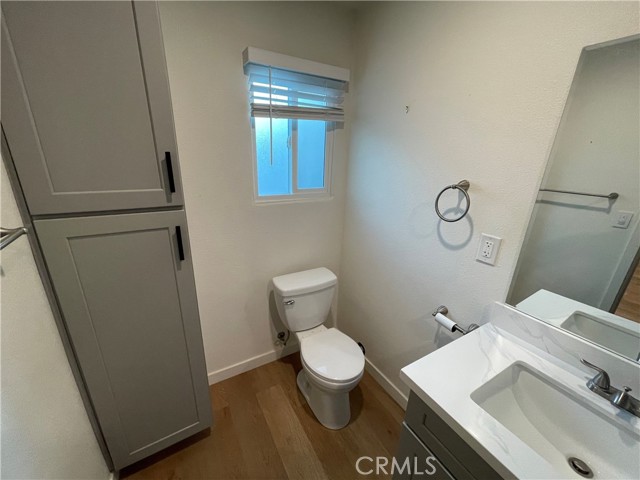 Detail Gallery Image 8 of 11 For 206 Chicago Ave, Huntington Beach,  CA 92648 - 1 Beds | 1 Baths