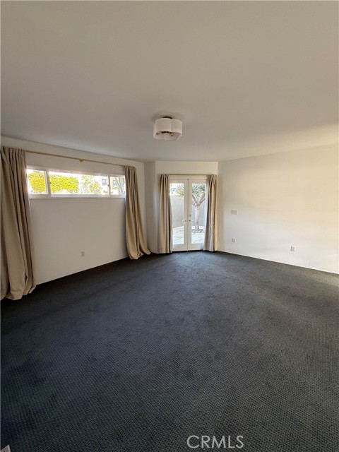 Detail Gallery Image 13 of 16 For 2616 Walnut, Manhattan Beach,  CA 90266 - 2 Beds | 2 Baths