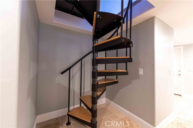1525 Ramona Drive, Camarillo CA: https://media.crmls.org/medias/9e282bfb-312f-4c99-802c-8c05e3e44917.jpg